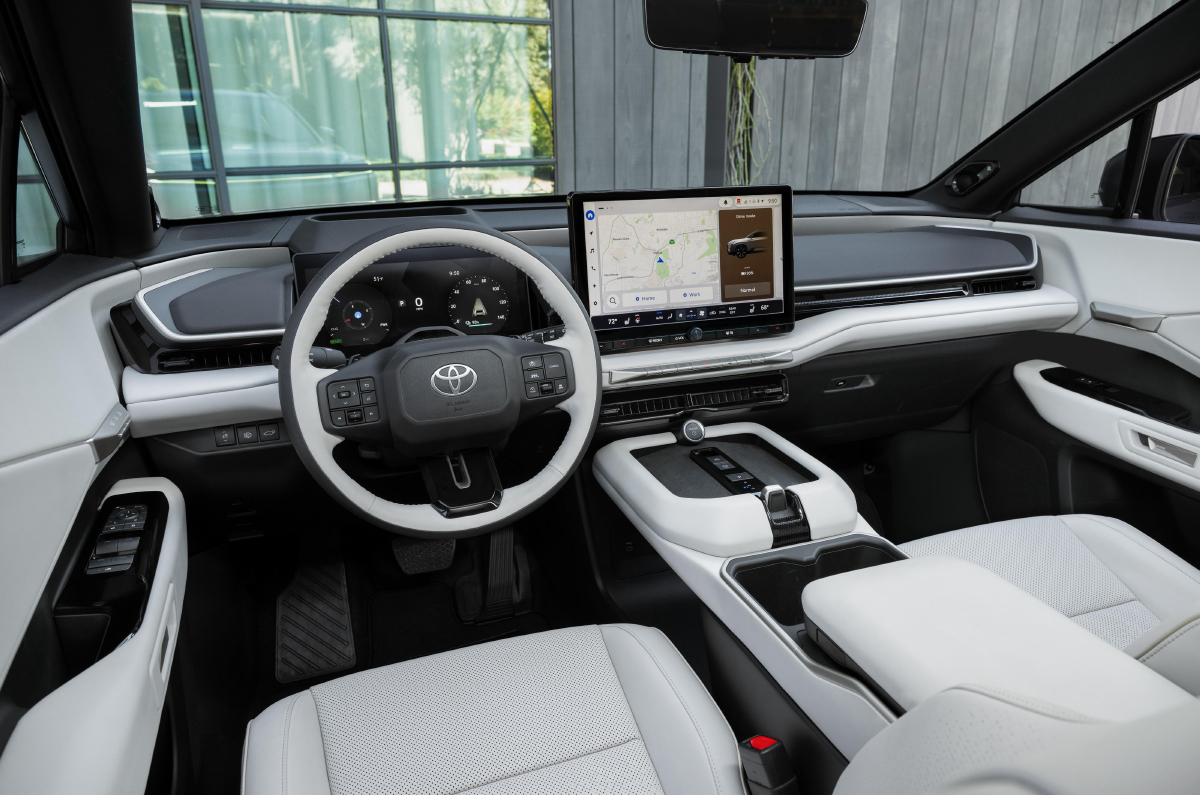 Toyota Highlander infotainment system